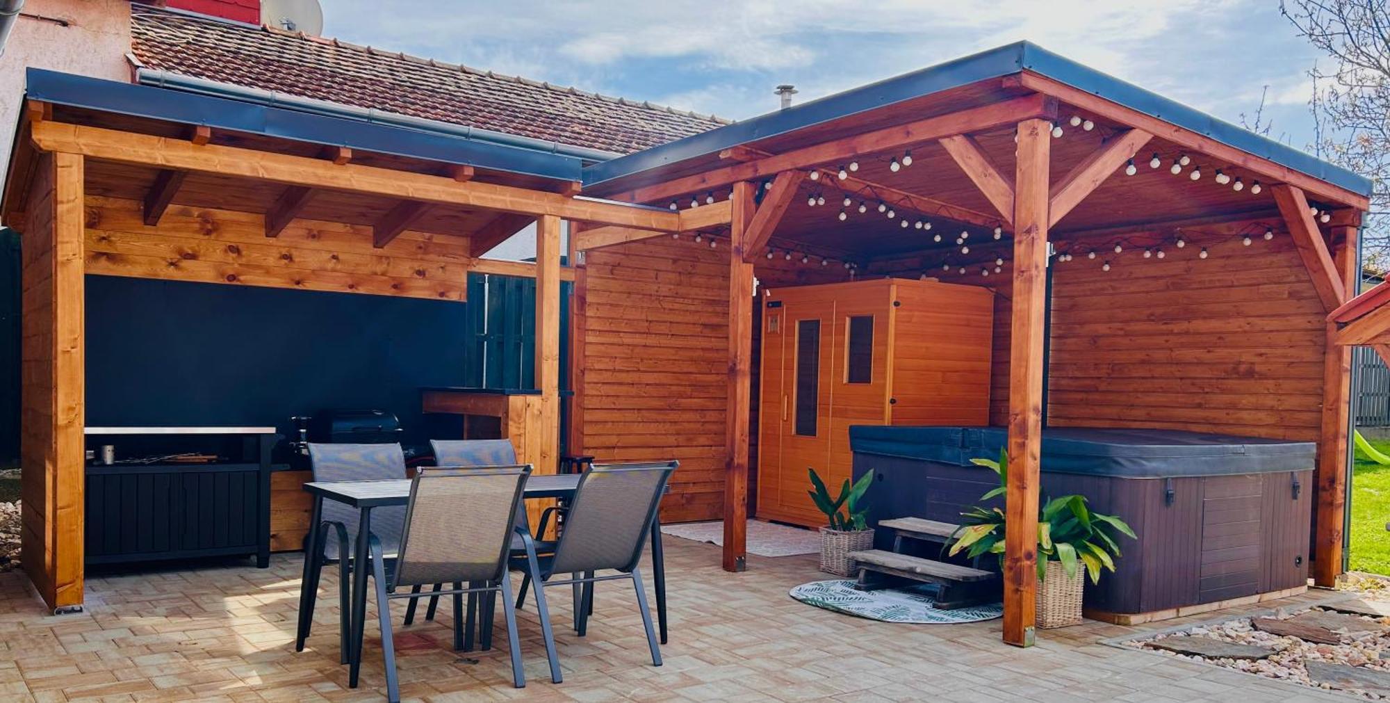 Bikeaway Guesthouse Kereki Exterior photo